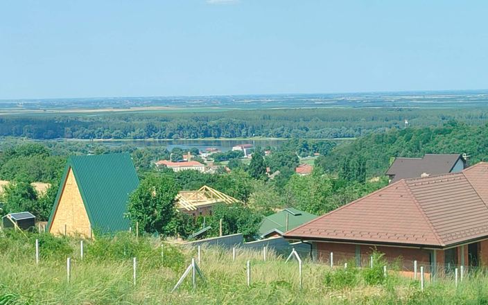 Odličan gradjevinski plac sa prelepim pogeldom, Sremski Karlovci